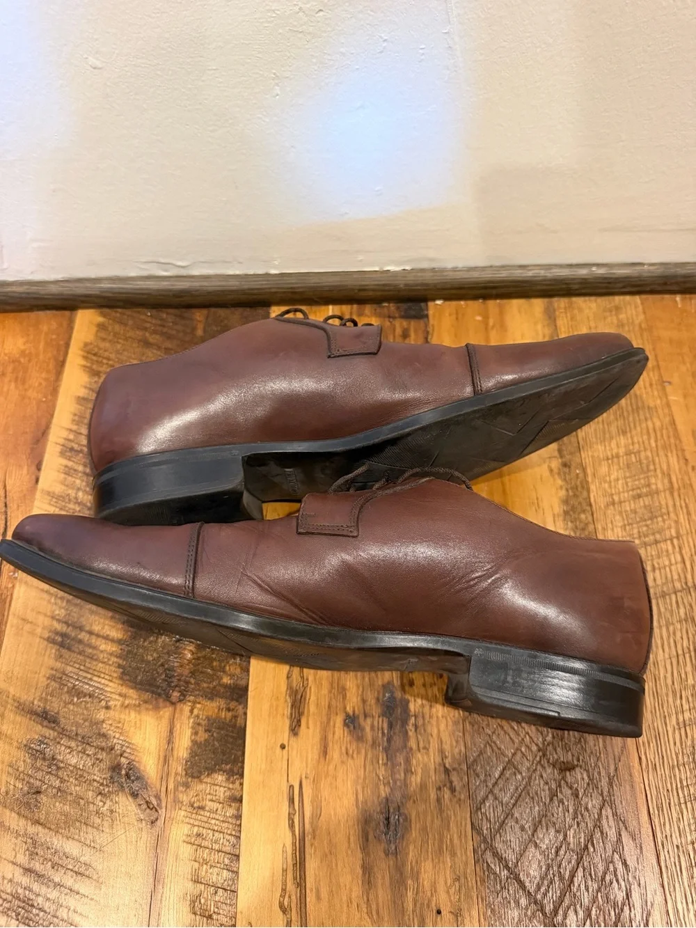 Bruno Magli Ciro leather derby Cap Toe Dress shoes Size 11 Pre Owned Italy
